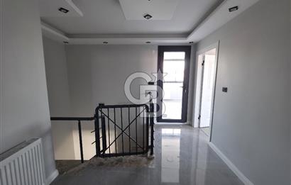 CB ODAK- 1. SINIF İŞÇİLİK BARBEKÜLÜ TERASLI ÇİFT MUTFAK DUBLEKS