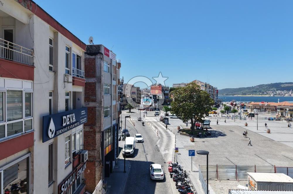 Çanakkale Kordon’da Eşsiz Boğaz Manzaralı 3+1 Satılık Daire