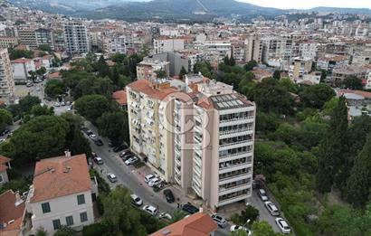 BORNOVA’NIN KALBİNDE HUZURLU BİR MUHİTTE SATILIK 3+1 DAİRE