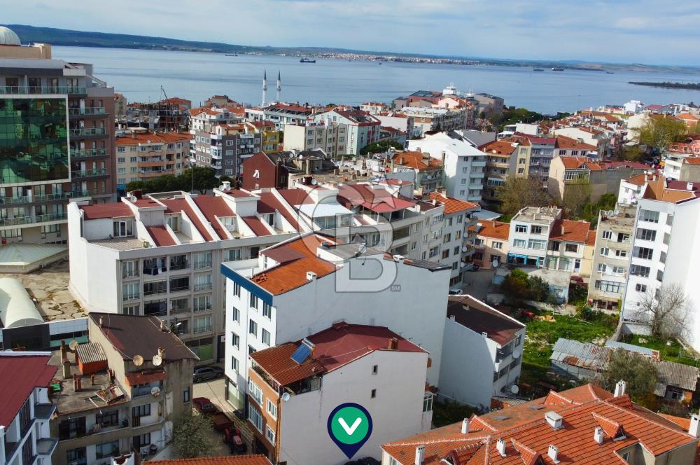 Çanakkale Lapseki Merkez'de Ticaret + Konut 5.5 Kat İmarlı Arsa