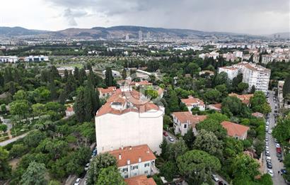 BORNOVA’NIN KALBİNDE HUZURLU BİR MUHİTTE SATILIK 3+1 DAİRE
