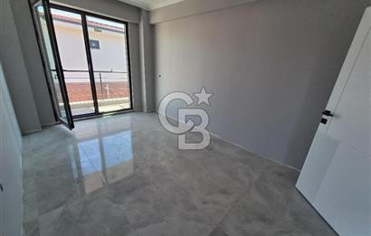 BAŞİSKELE YENİKÖY'DE SİTE İÇİ MÜSTAKİL BAHÇELİ SATILIK 4+1 VİLLA