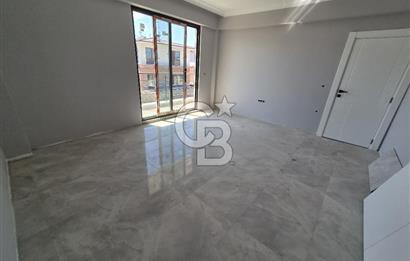 BAŞİSKELE YENİKÖY'DE SİTE İÇİ MÜSTAKİL BAHÇELİ SATILIK 4+1 VİLLA