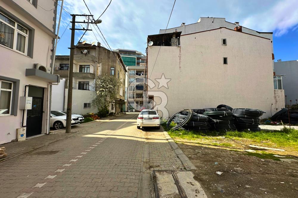 Çanakkale Lapseki Merkez'de Ticaret + Konut 5.5 Kat İmarlı Arsa