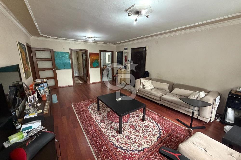 BORNOVA’NIN KALBİNDE HUZURLU BİR MUHİTTE SATILIK 3+1 DAİRE