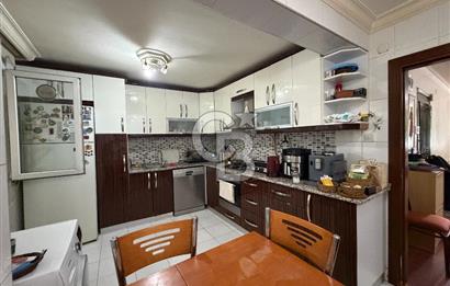 BORNOVA’NIN KALBİNDE HUZURLU BİR MUHİTTE SATILIK 3+1 DAİRE