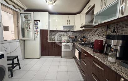 BORNOVA’NIN KALBİNDE HUZURLU BİR MUHİTTE SATILIK 3+1 DAİRE