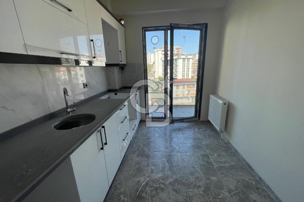 AYDINLI LİFE SİTESİNDE KAPALI MUTFAK 2+1 DAİRE