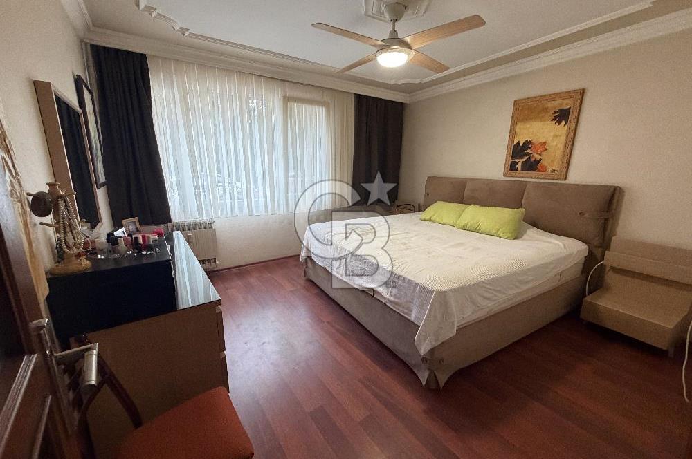 BORNOVA’NIN KALBİNDE HUZURLU BİR MUHİTTE SATILIK 3+1 DAİRE