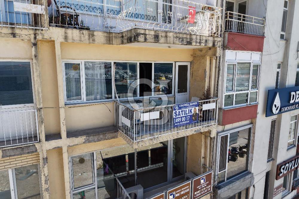 Çanakkale Kordon’da Eşsiz Boğaz Manzaralı 3+1 Satılık Daire