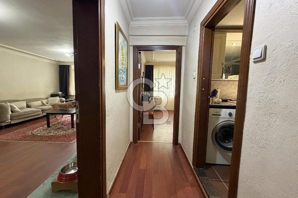 BORNOVA’NIN KALBİNDE HUZURLU BİR MUHİTTE SATILIK 3+1 DAİRE