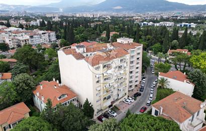 BORNOVA’NIN KALBİNDE HUZURLU BİR MUHİTTE SATILIK 3+1 DAİRE