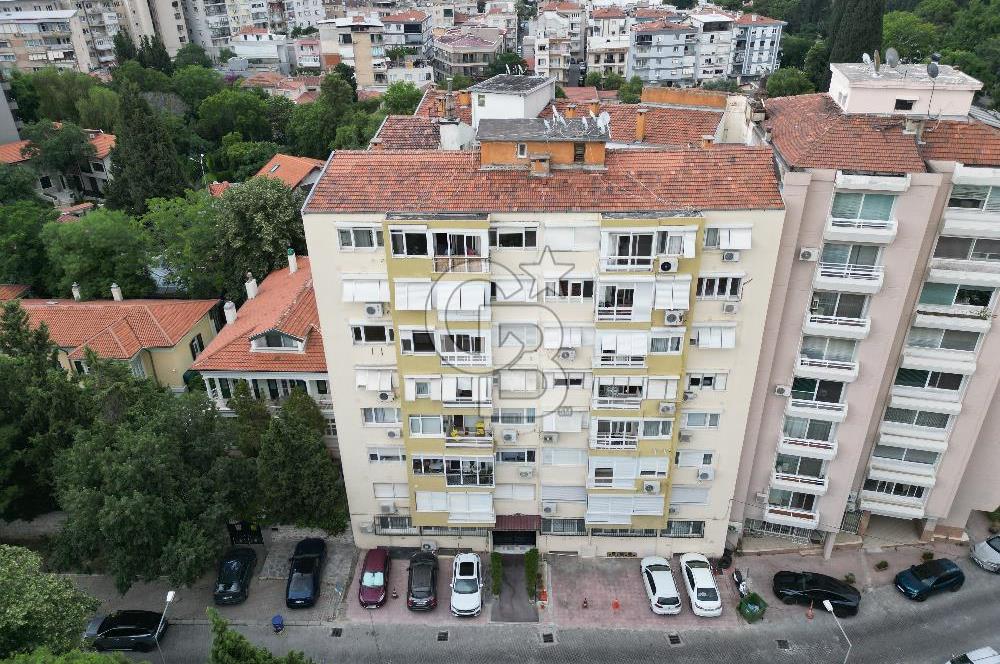 BORNOVA’NIN KALBİNDE HUZURLU BİR MUHİTTE SATILIK 3+1 DAİRE