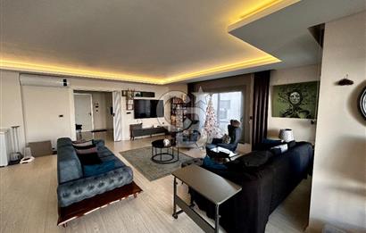 Urla Casablanca Sitesinde Havuz Cepheli 3+1