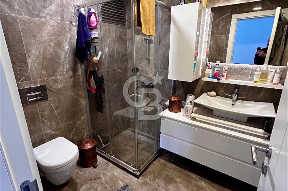 Urla Casablanca Sitesinde Havuz Cepheli 3+1
