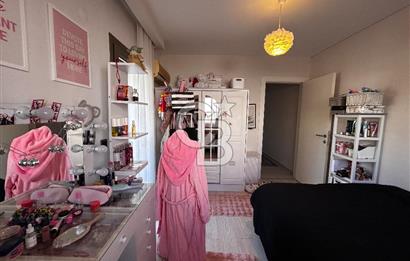 Urla Casablanca Sitesinde Havuz Cepheli 3+1