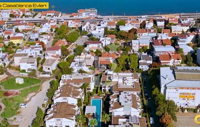 Urla Casablanca Sitesinde Havuz Cepheli 3+1