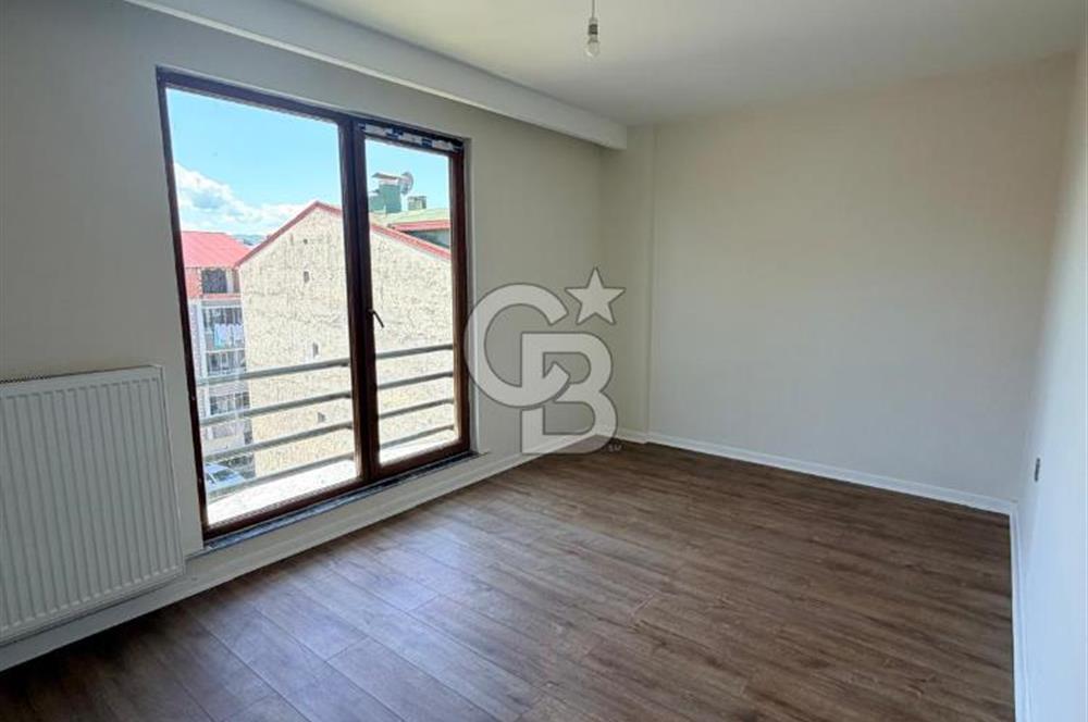 CUMHURİYET MAHALLESİ 4+1 KİRALIK DAİRE 
