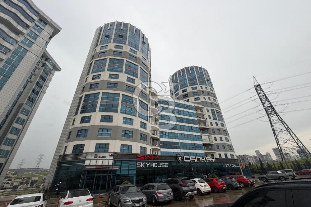 YAŞAMKENT SUIT TOWER SİTESİNDE SATILIK 1+1