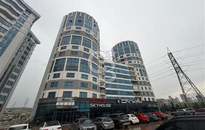 YAŞAMKENT SUIT TOWER SİTESİNDE SATILIK 1+1