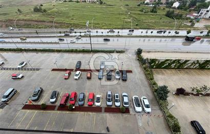 YAŞAMKENT SUIT TOWER SİTESİNDE SATILIK 1+1