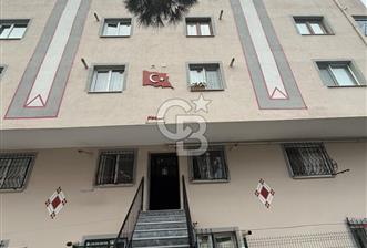 Pendik Esenyalı'da Bahçe Kullanımlı Satılık İki Artı Bir Daire - 1 - 352609