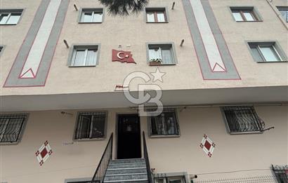 Pendik Esenyalı'da Bahçe Kullanımlı Satılık İki Artı Bir Daire