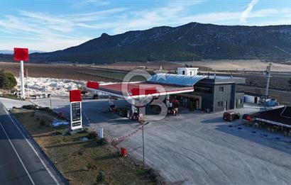 DENİZLİ BOZKURT ANKARA YOLU ÜZERİ SATILIK AKARYAKIT İSTASYONU