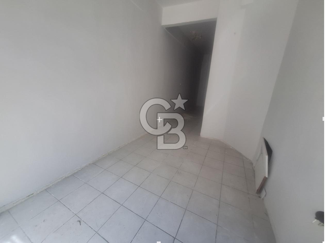 Üsküdar Valide-i Atik Kiralık Dükkan