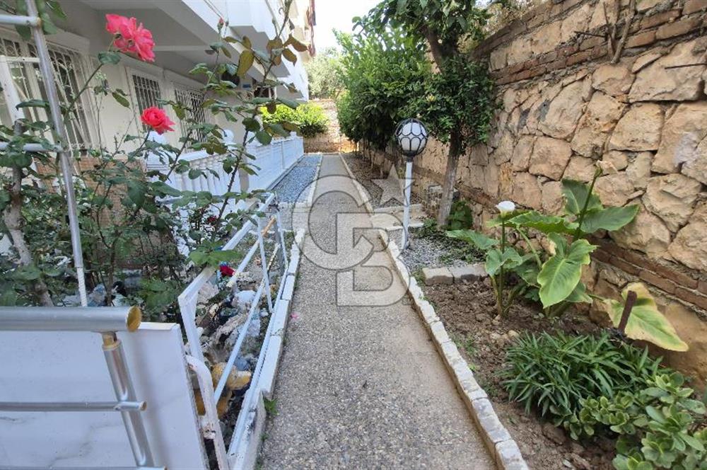 Altınkum Plajına 500 m Havuzlu Sitede 2+1 Satılık Daire