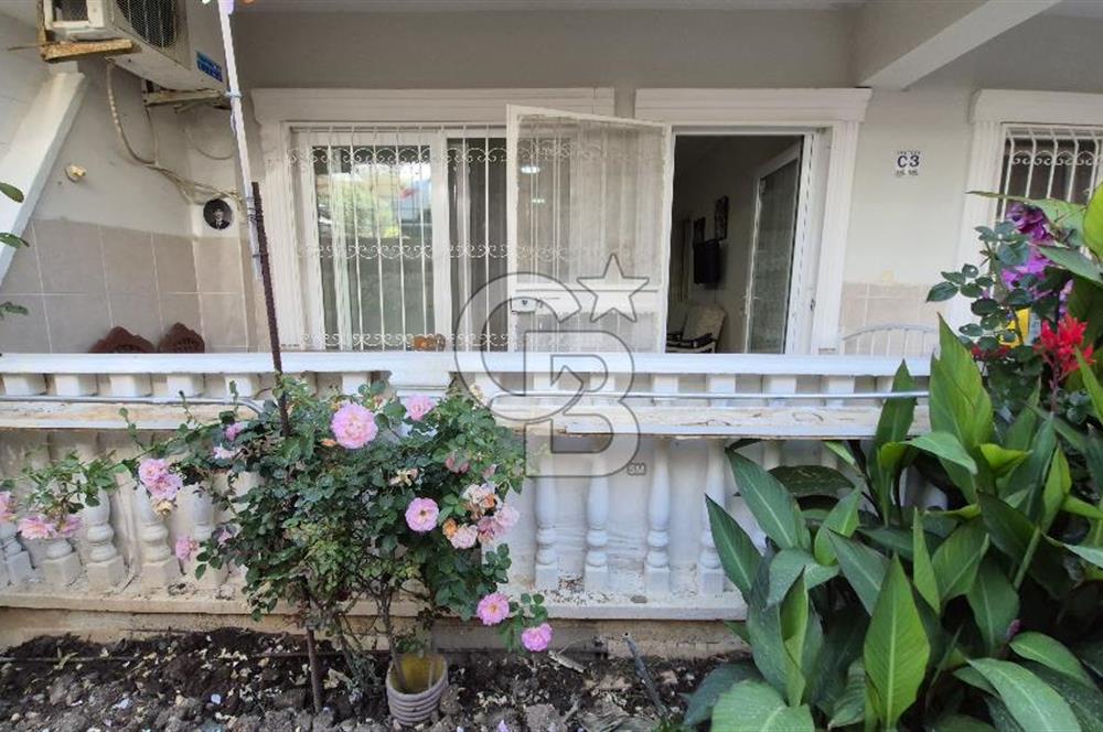 Altınkum Plajına 500 m Havuzlu Sitede 2+1 Satılık Daire