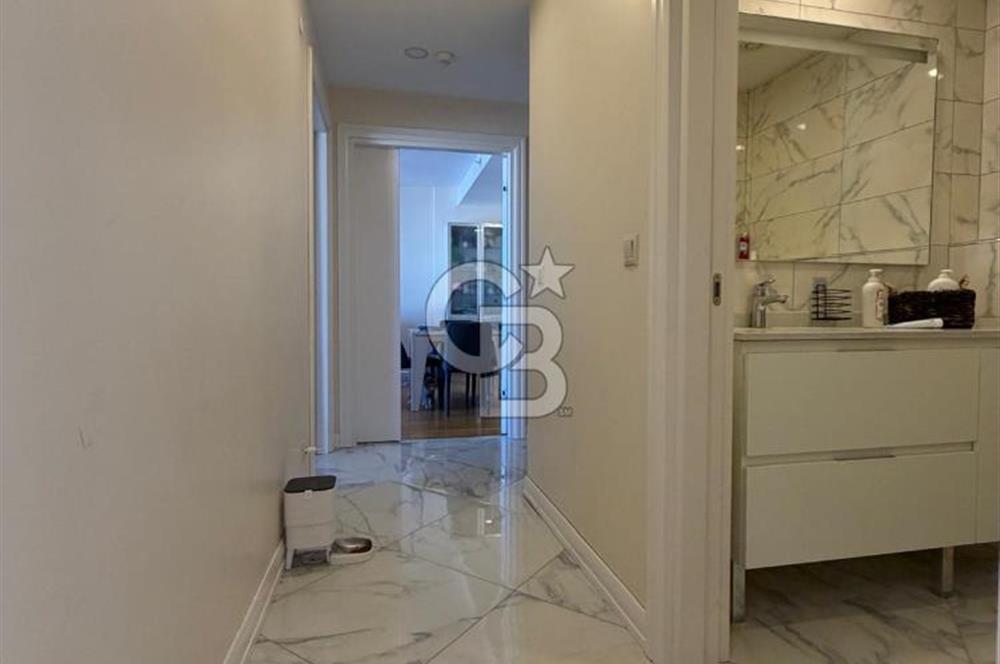 Suadiye'de deniz man. güvenlikli, havuzlu sitede ebeveynli 2+1