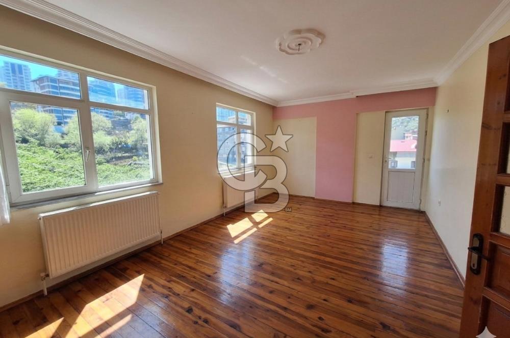 DOĞA VE ŞEHİR MANZARALI SATILIK 3+1 DAİRE