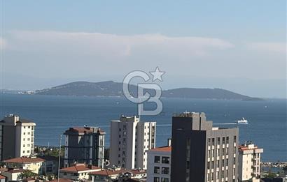 Suadiye'de deniz man. güvenlikli, havuzlu sitede ebeveynli 2+1
