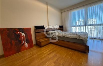 Suadiye'de deniz man. güvenlikli, havuzlu sitede ebeveynli 2+1