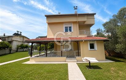 SERİK BOĞAZKENT TRİPLEKS VİLLA