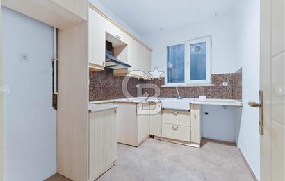 ŞİŞLİ MERKEZDE BATI CEPHELİ BALKONLU KİRALIK  DAİRE 
