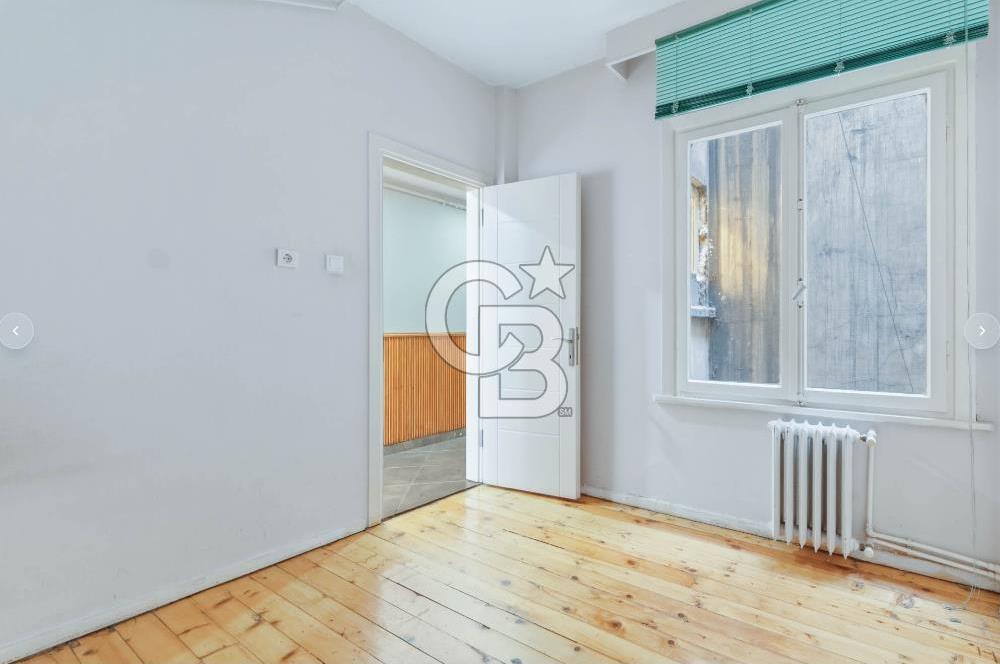 ŞİŞLİ MERKEZDE BATI CEPHELİ BALKONLU KİRALIK  DAİRE 