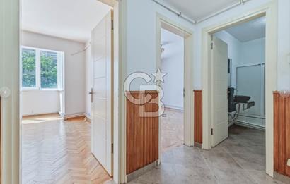 ŞİŞLİ MERKEZDE BATI CEPHELİ BALKONLU KİRALIK  DAİRE 