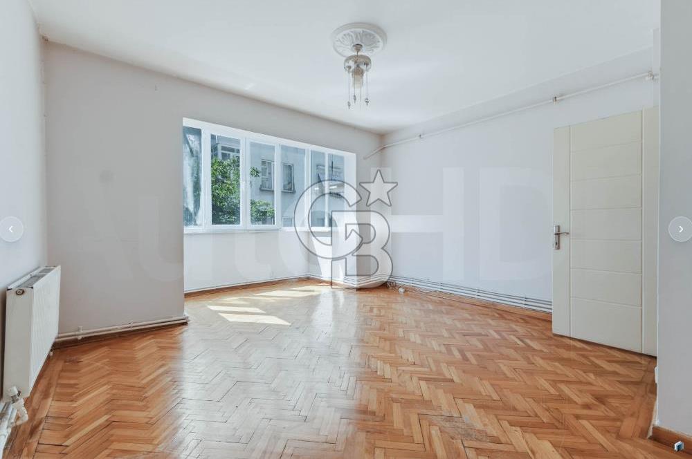 ŞİŞLİ MERKEZDE BATI CEPHELİ BALKONLU KİRALIK  DAİRE 