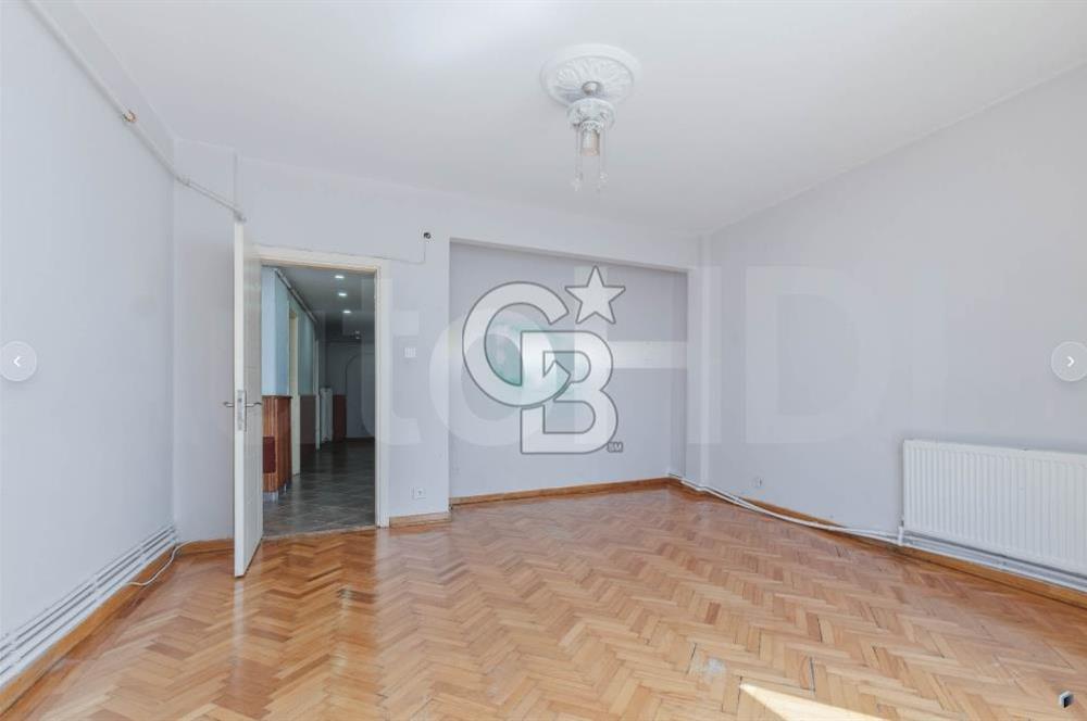 ŞİŞLİ MERKEZDE BATI CEPHELİ BALKONLU KİRALIK  DAİRE 