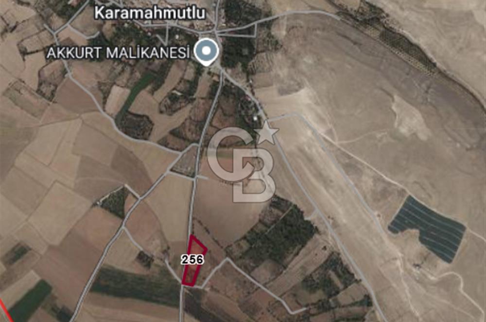 Niğde Bor Karamahmutlu Köyü'nde 7.200 m2 Satılık Yatırımlık Arsa