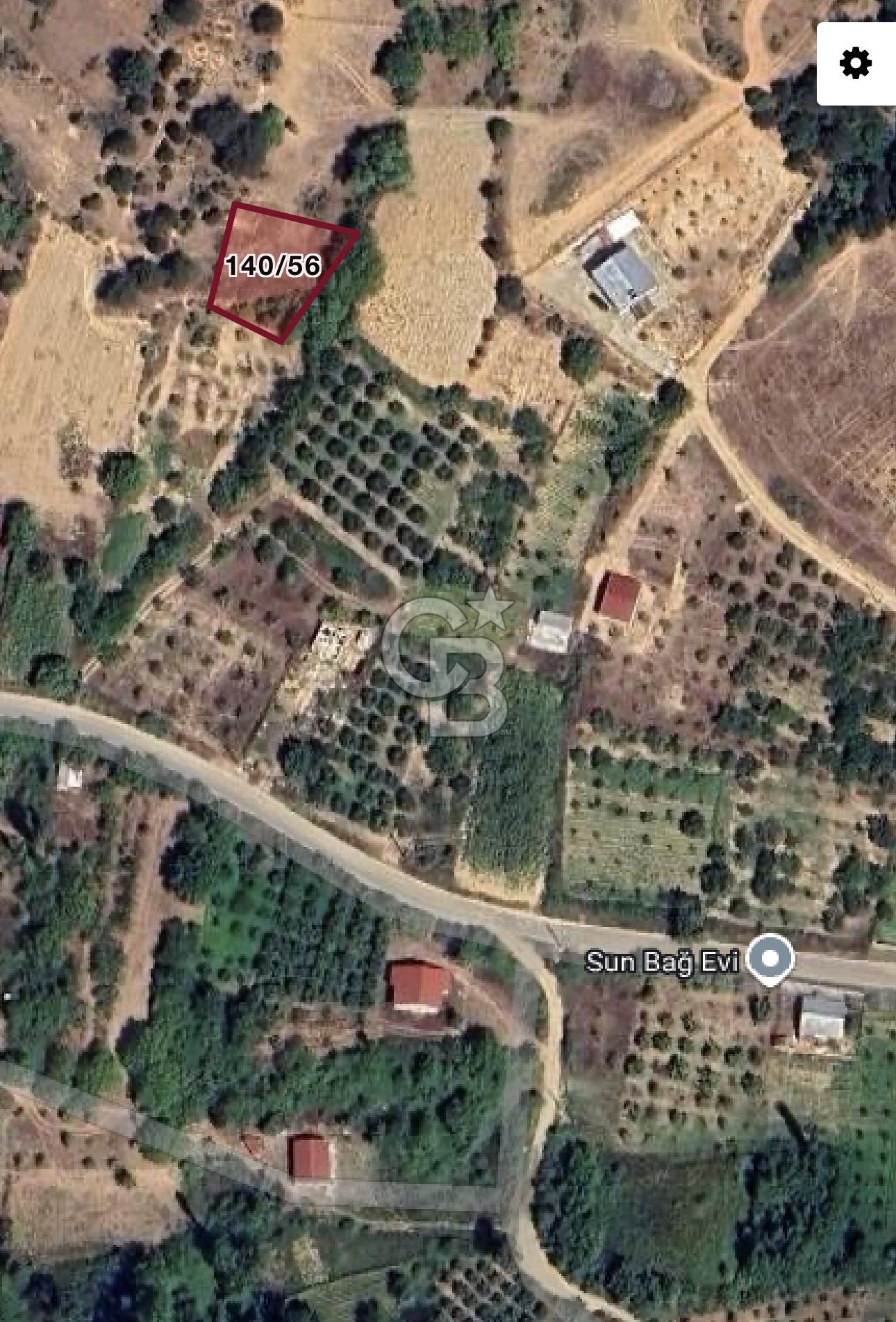 Geyve Akdoğan 558 m2 müstakil 