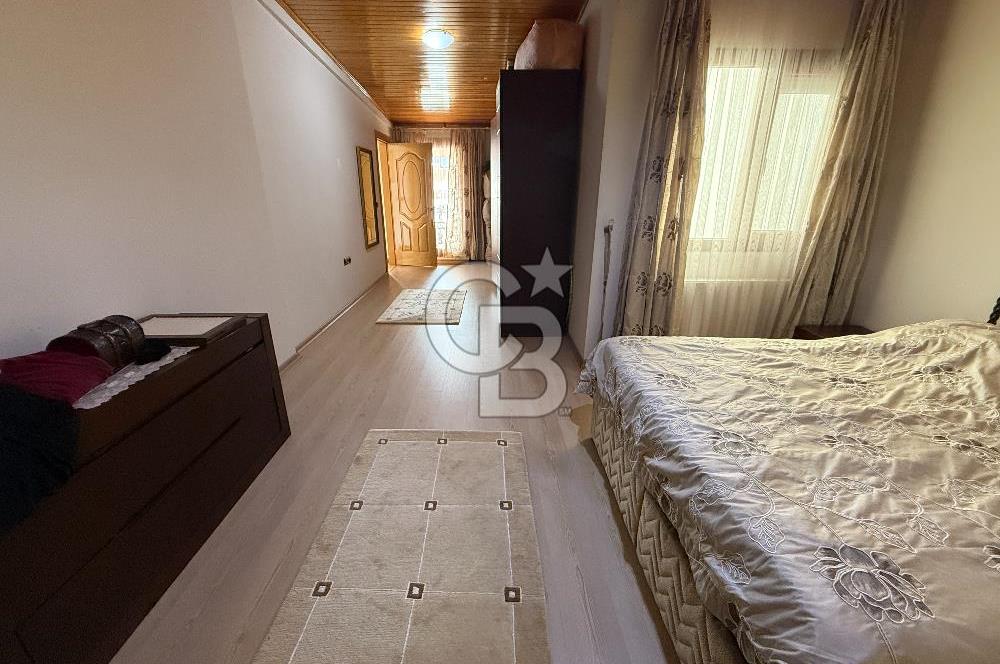 Yalı Mahallesi Satılık 4+1 Teraslı Dubleks Daire