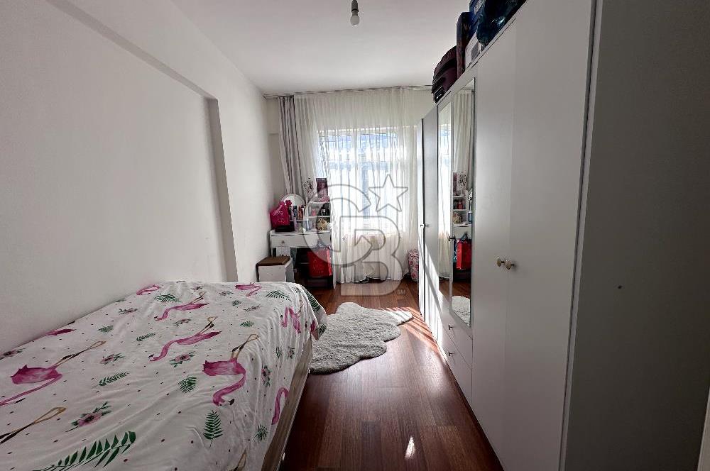 Merdivenköy E5 Metroya Yakın Yatırım Değeri Yüksek Çok Ferah 3+1