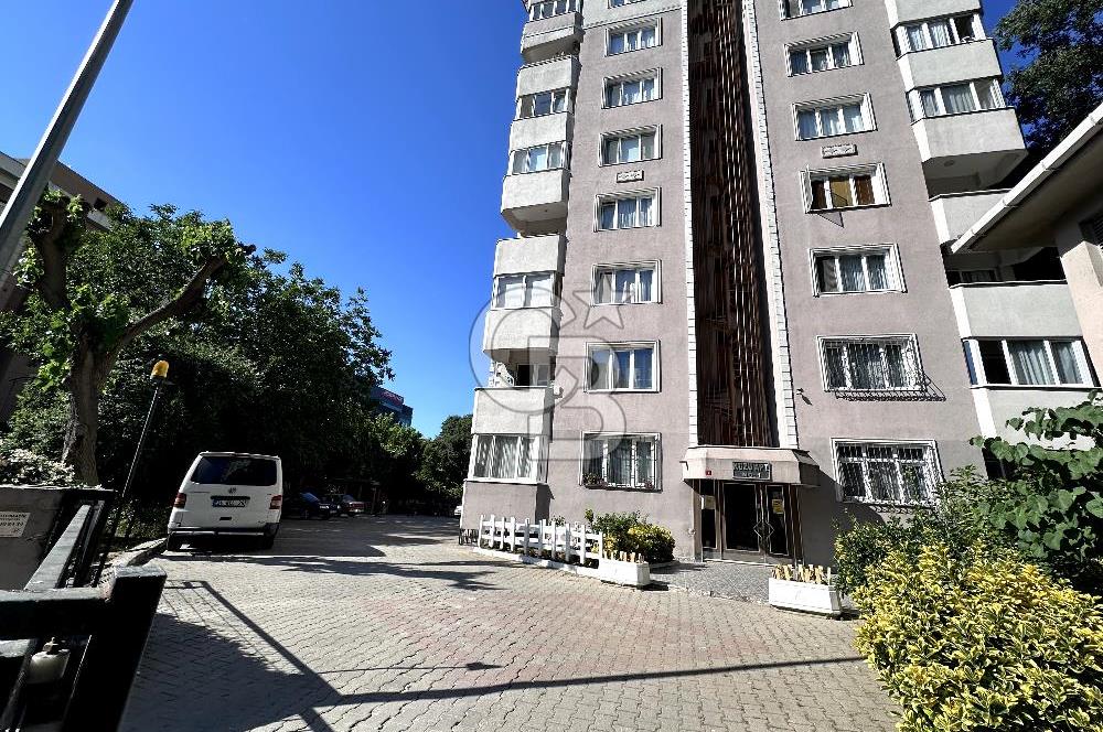 Merdivenköy E5 Metroya Yakın Yatırım Değeri Yüksek Çok Ferah 3+1