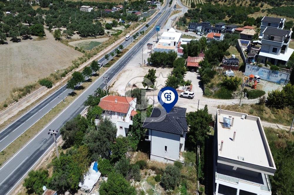 Karaburun Mordoğan'da 3+1 Satılık Müstakil Villa