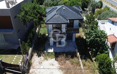 Karaburun Mordoğan'da 3+1 Satılık Müstakil Villa