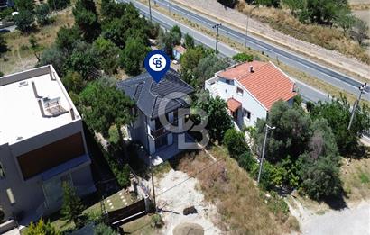 Karaburun Mordoğan'da 3+1 Satılık Müstakil Villa