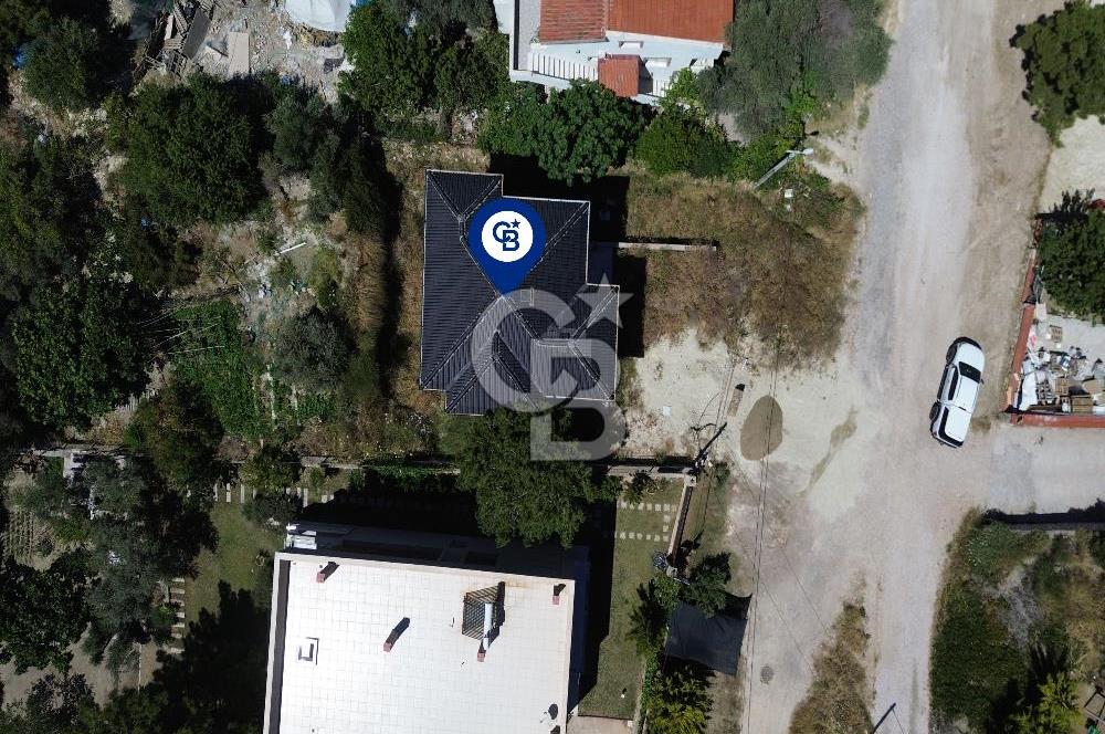 Karaburun Mordoğan'da 3+1 Satılık Müstakil Villa